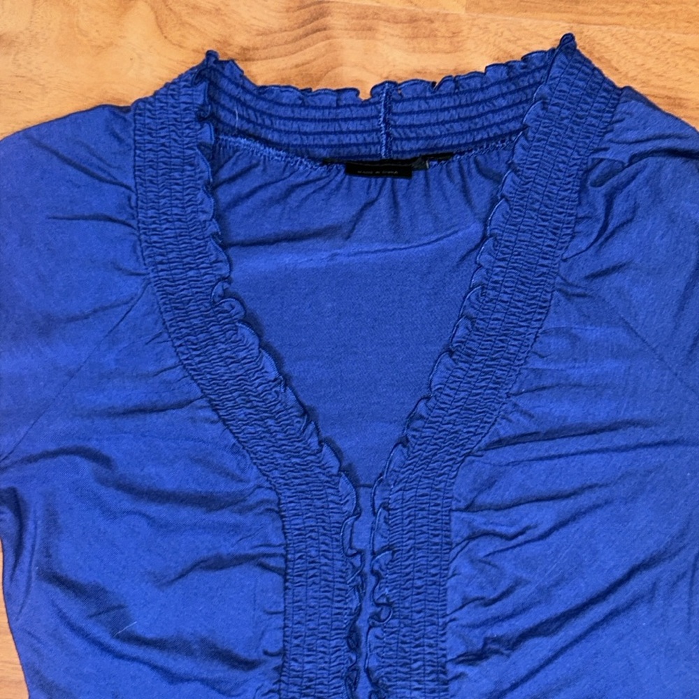 BCBGMaxAzria Ruched Top - Picture 2 of 6